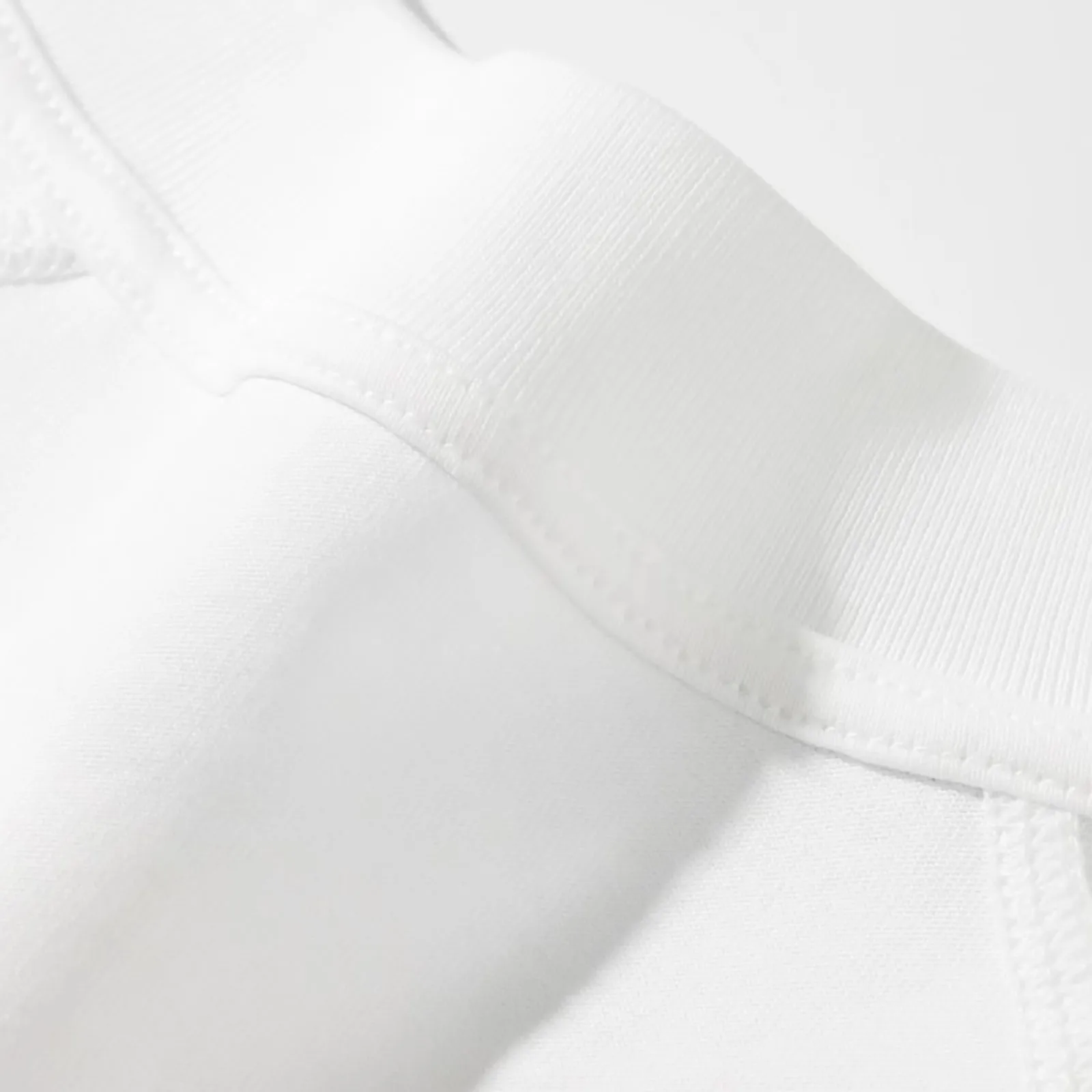 Pleasures x Daft Punk Collabor - đánh giá và giá Streetwear Brand Collaborations
