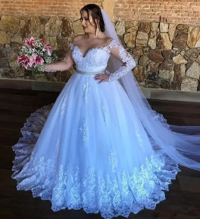 Customized White Lace Wedding  - đánh giá và giá Off White Belt